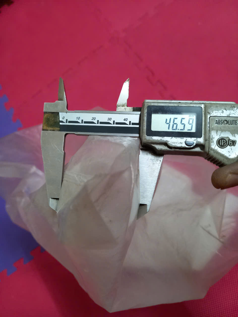 Bình nước rửa kính Kia Forte 2008-2014 | 986201M100