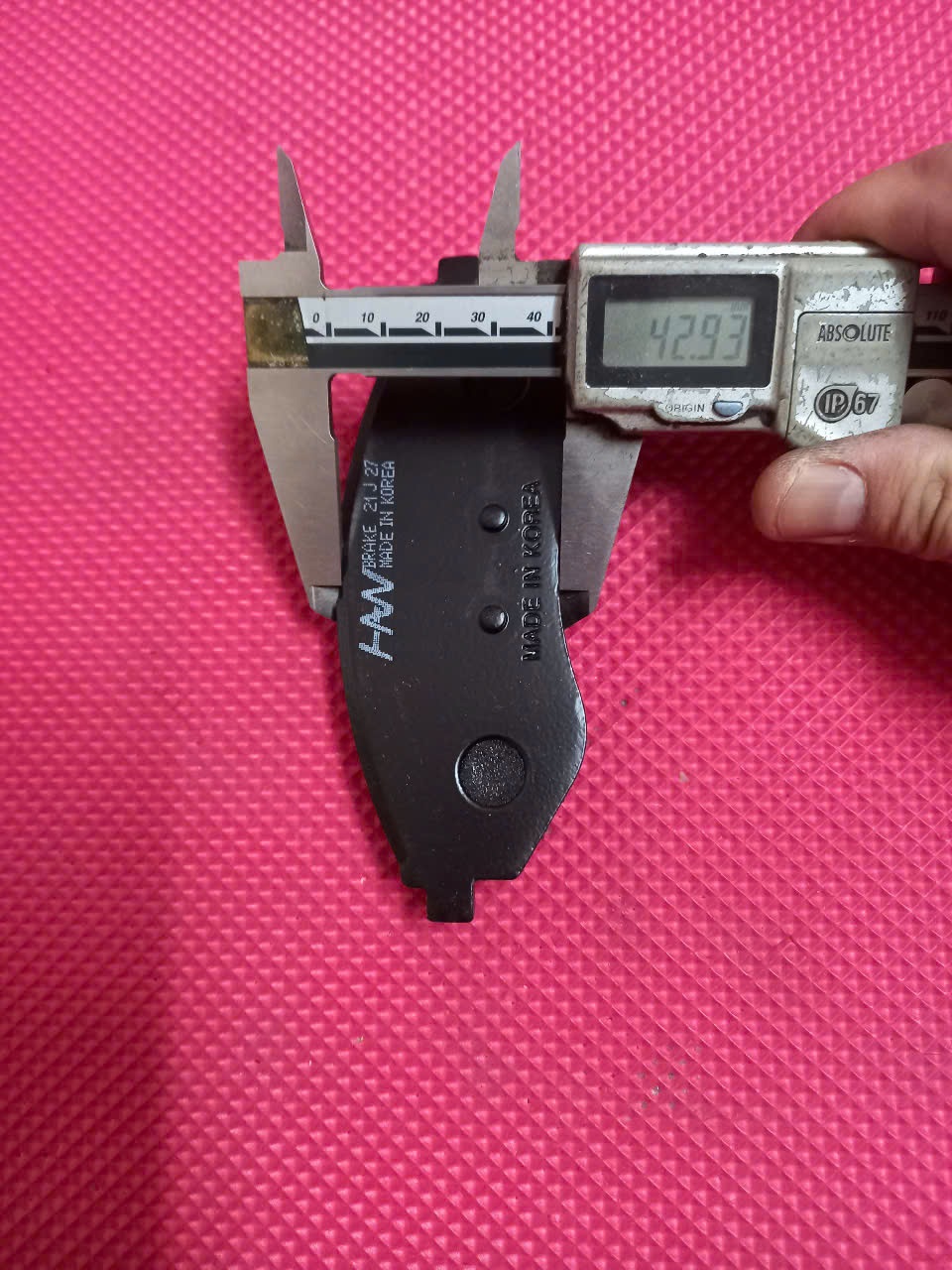 Má phanh trước Chevrolet Spark 2010-2015 I P94566892