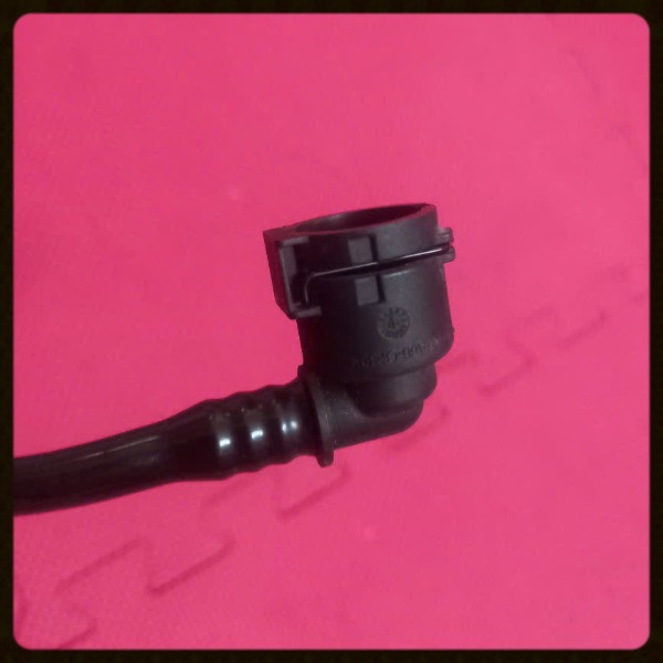 Ống nước hồi Mercedes GLC250 2015-2023 | A2535017000