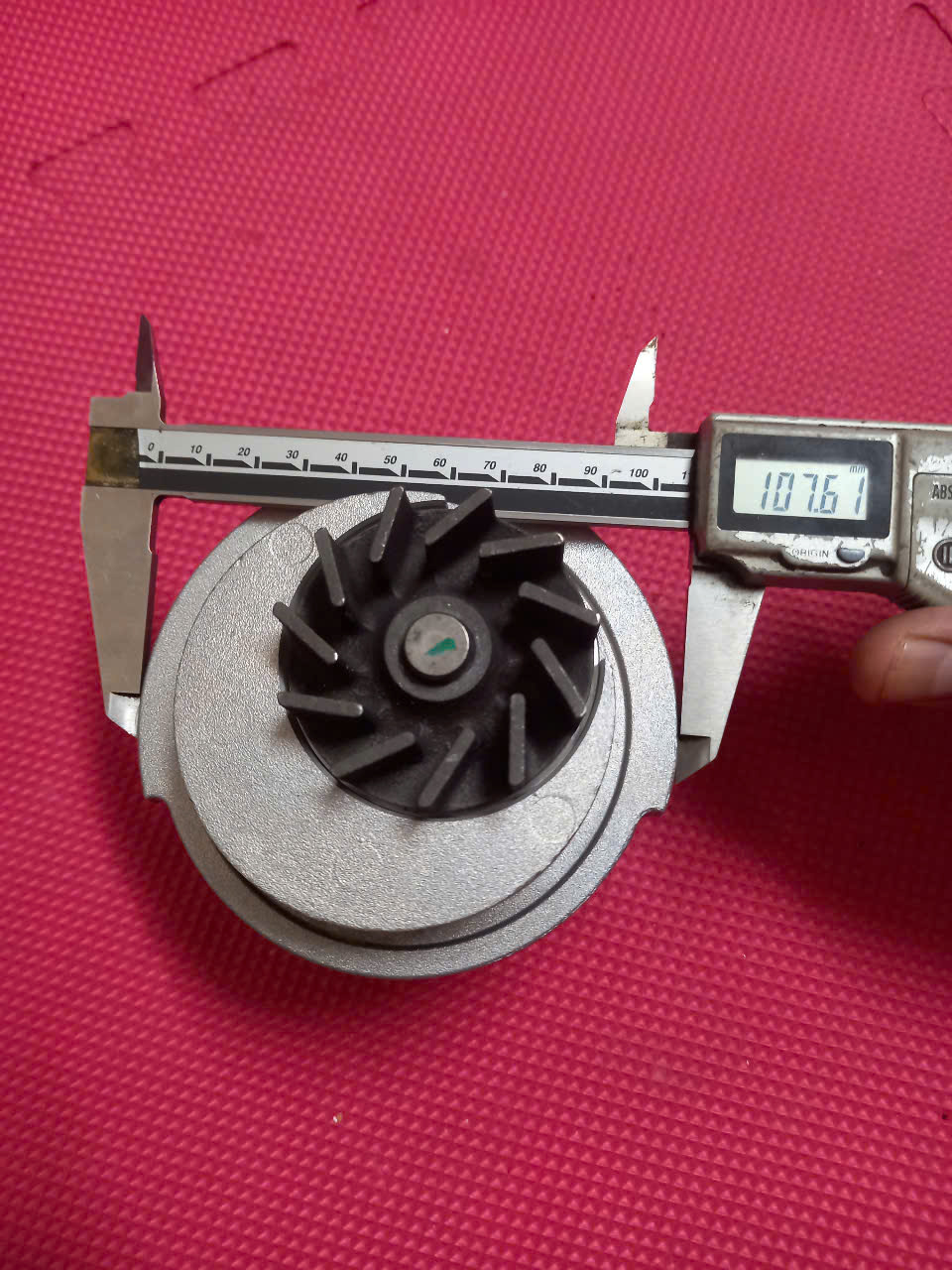 Bơm nước Chevrolet Aveo 2005-2011 | P96930074