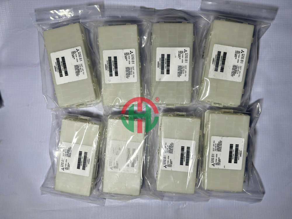 HỘP ETACS XPANDER 8637B281