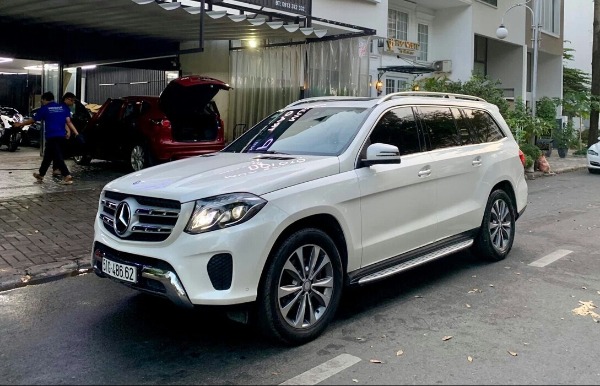 Mercedes GLS400 2016