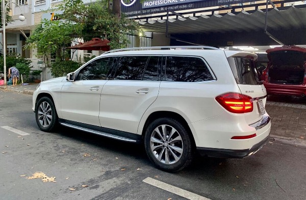 Mercedes GLS400 2016