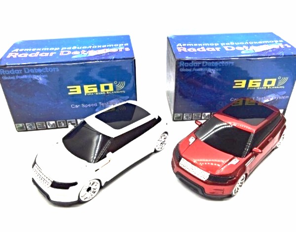 Mô hình ô tô đặt trên Taplo ô tô