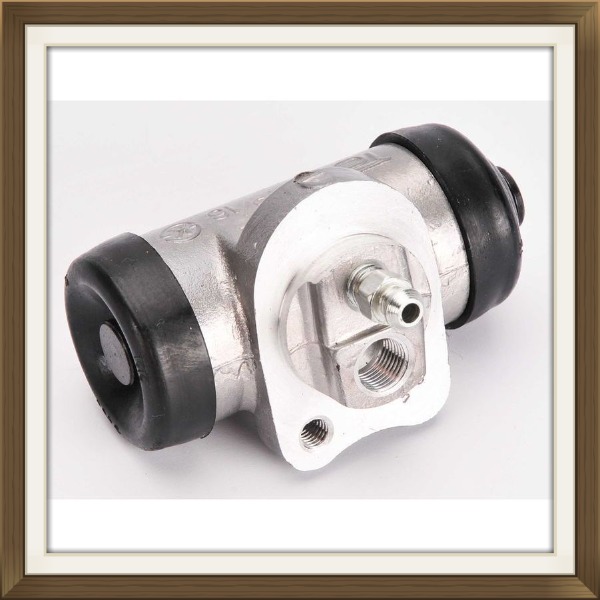 Xylanh phanh sau xe Daewoo Tacuma (Vivant) P93740568