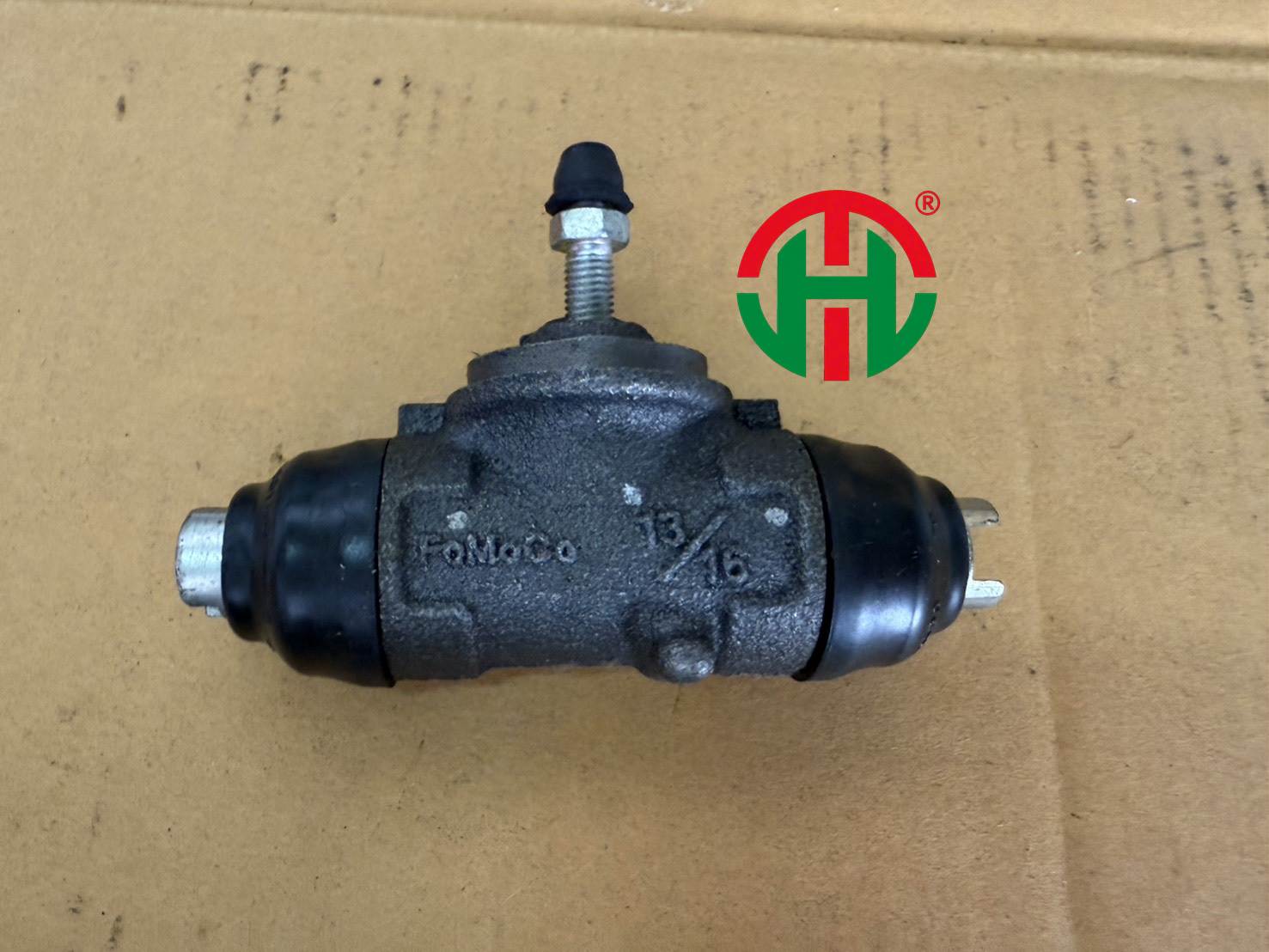 Xi lanh phanh sau Ranger, Everest, BT50 2013-2023 xịn mới UR5826610 UR58 26610