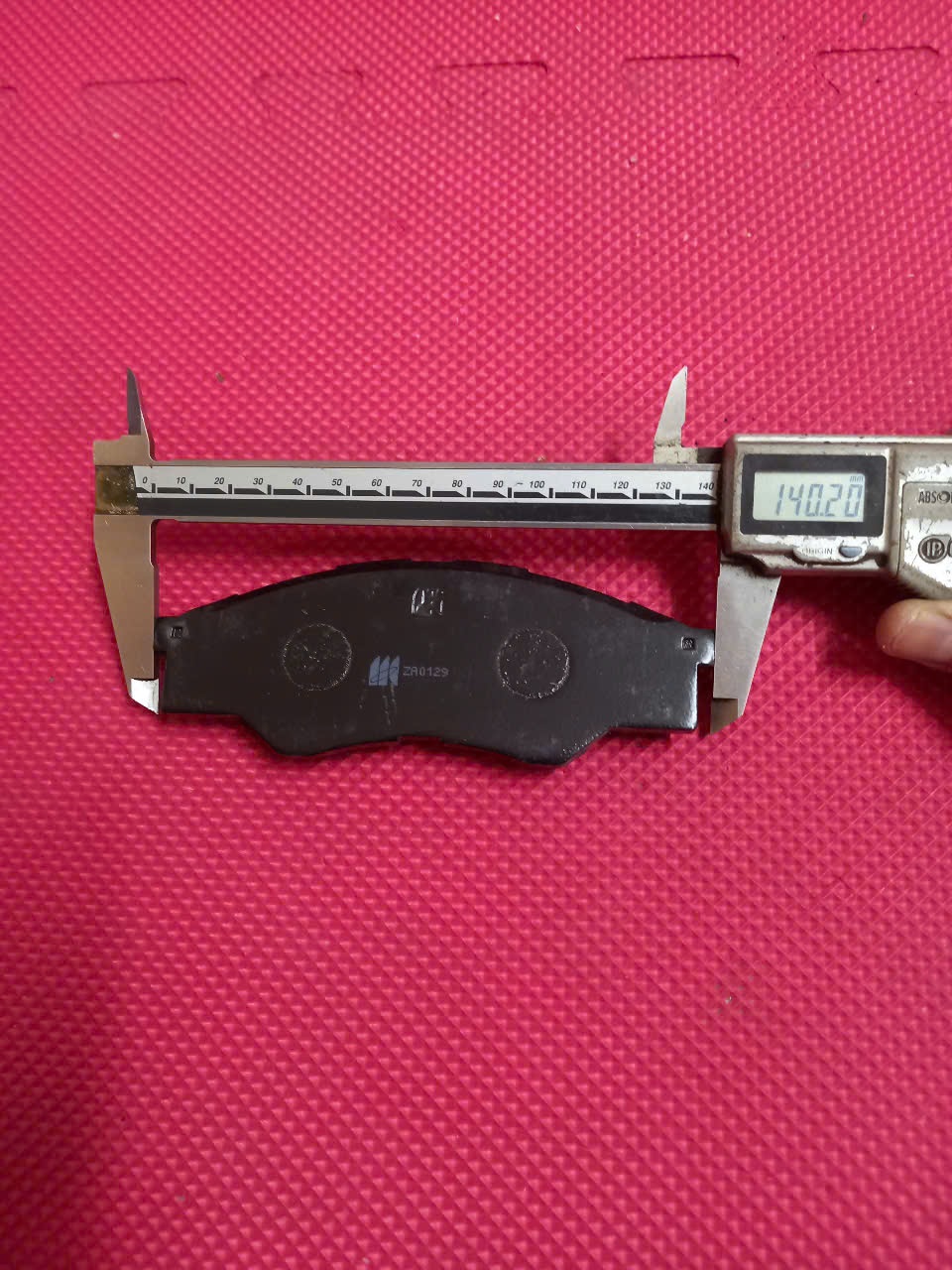 Má phanh trước Toyota Hilux 2004-2011 | 04465YZZT982 | D2275 (mã OE)