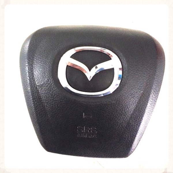 Túi khí vô lăng xe Mazda 3