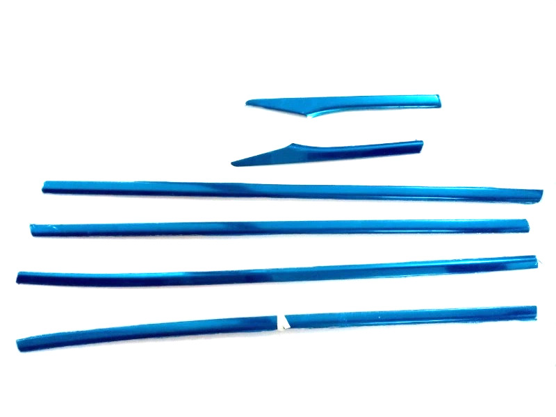 Nẹp chân kính ô tô