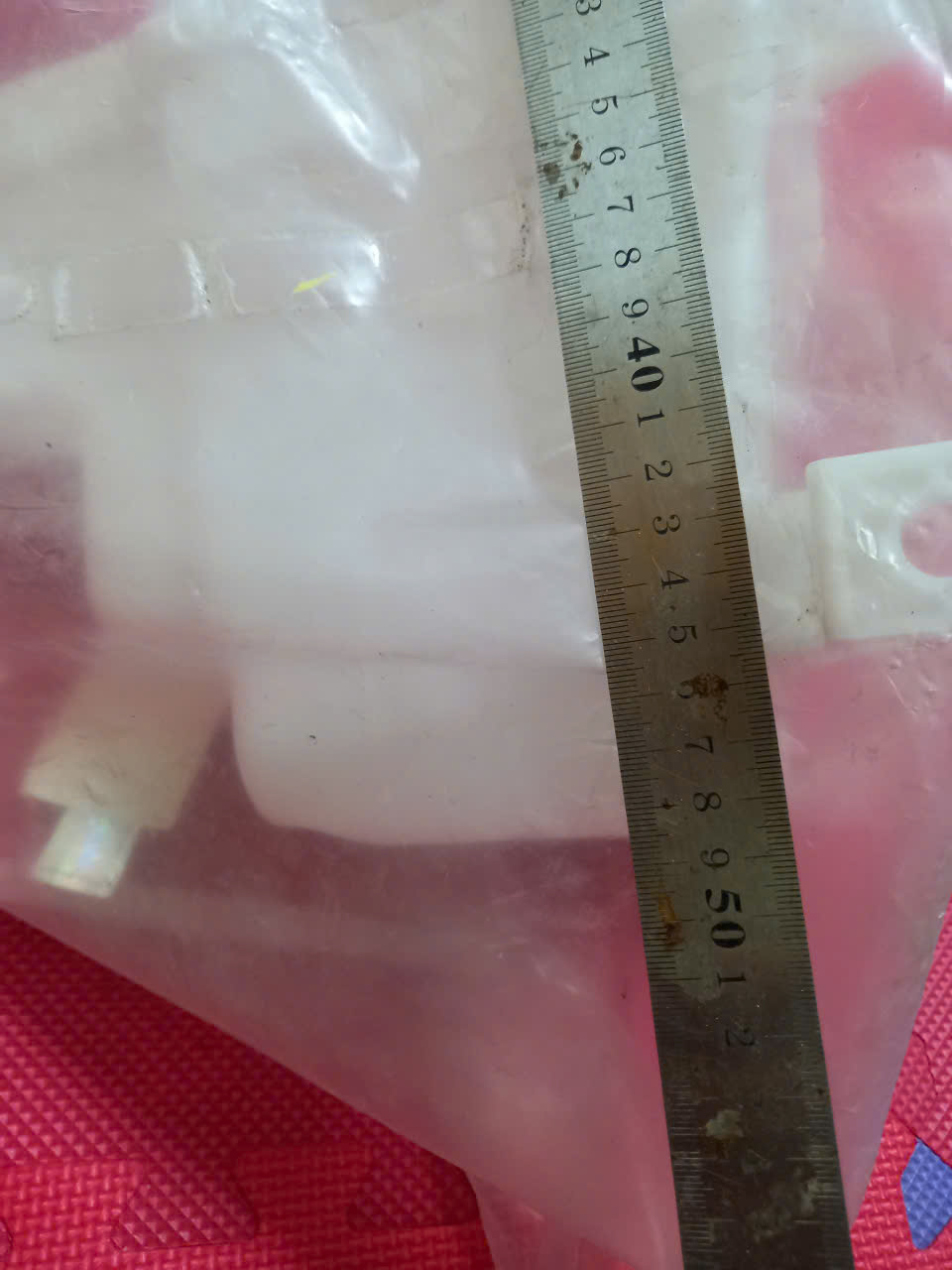 Bình nước rửa kính Kia Forte 2008-2014 | 986201M100