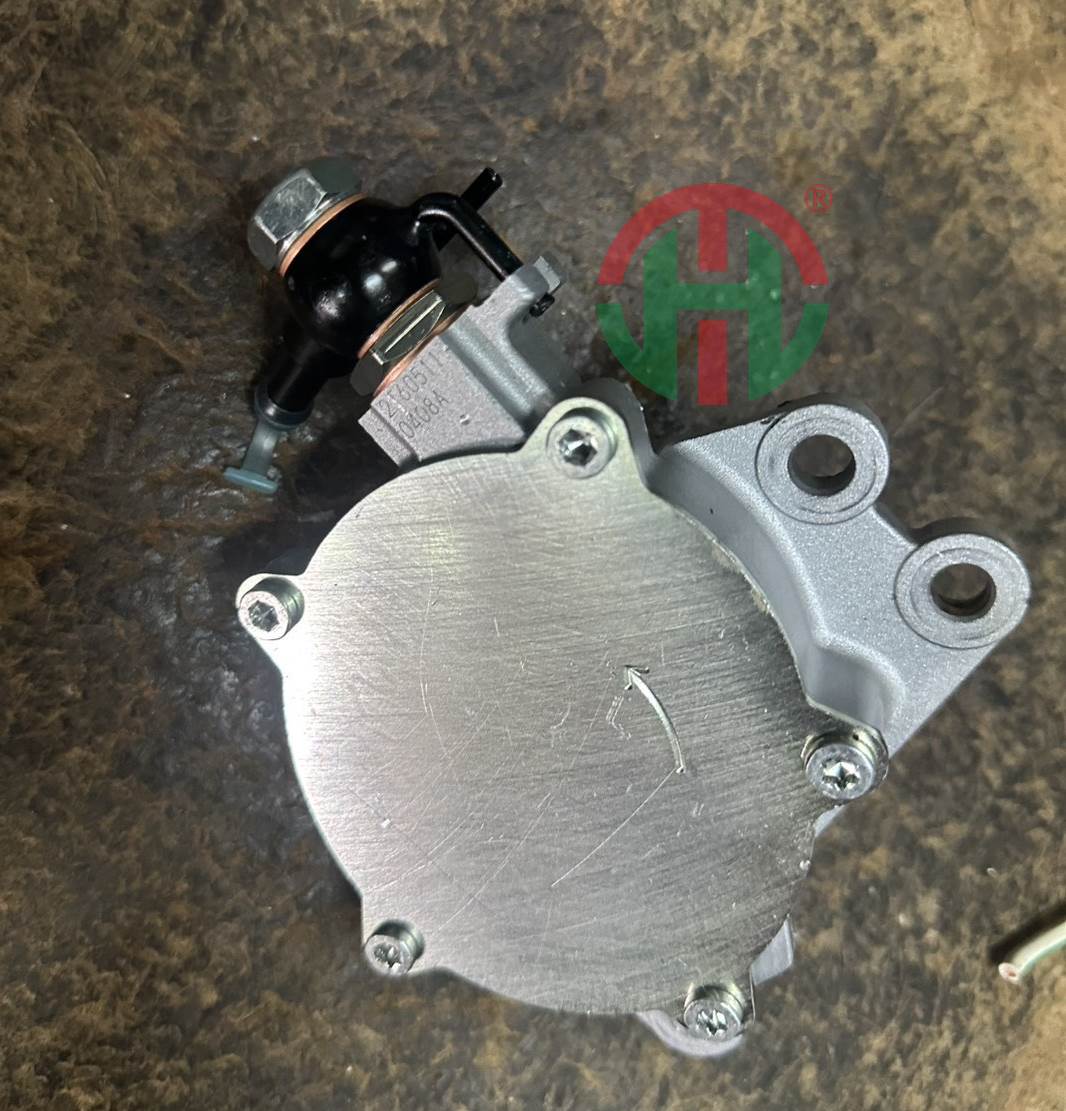 Bơm chân không Fortuner/Hilux 2015-2026  29300-0E010 293000E010