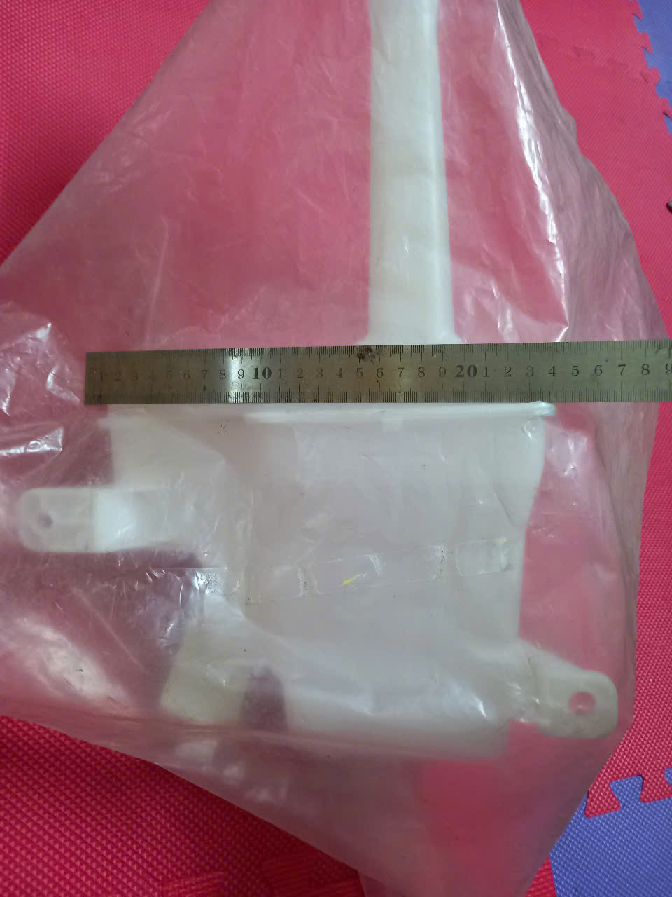 Bình nước rửa kính Kia Cerato 2010-2013 | 986201M100