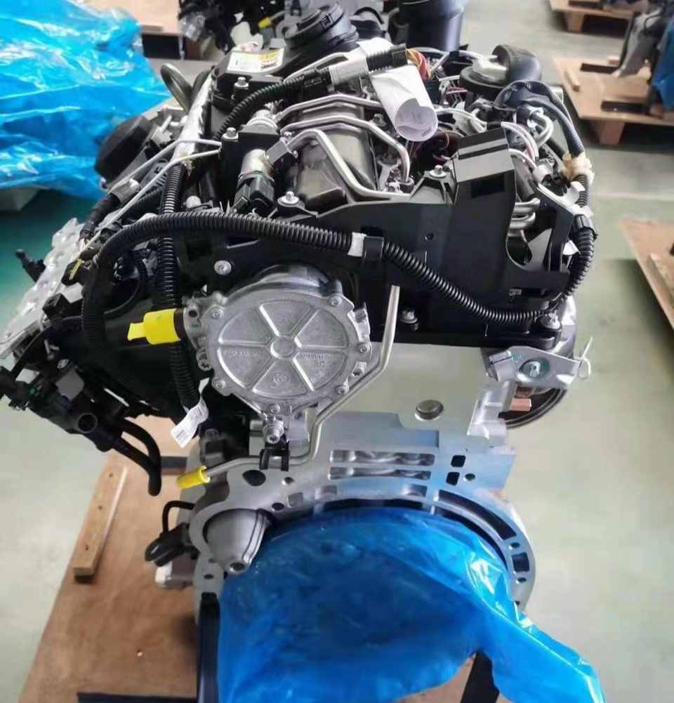 Tổng thành động cơ BMW 640i