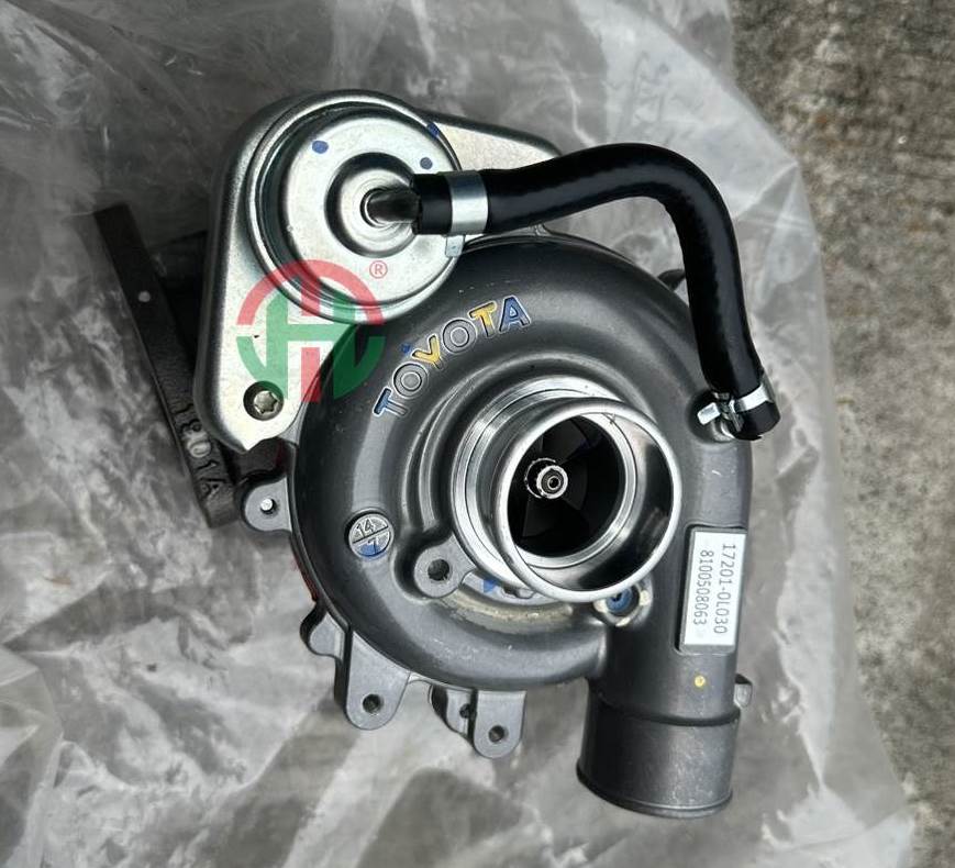Turbo Toyota Fortuner 2006-2011 17201-0L030 172010L030
