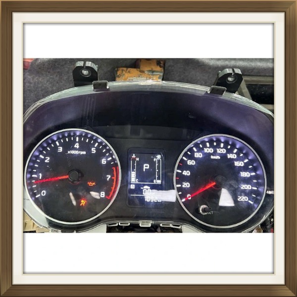 Bảng đồng hồ táp lô Kia Soluto 2019