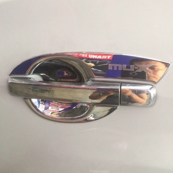 Ốp tay nắm cửa ô tô