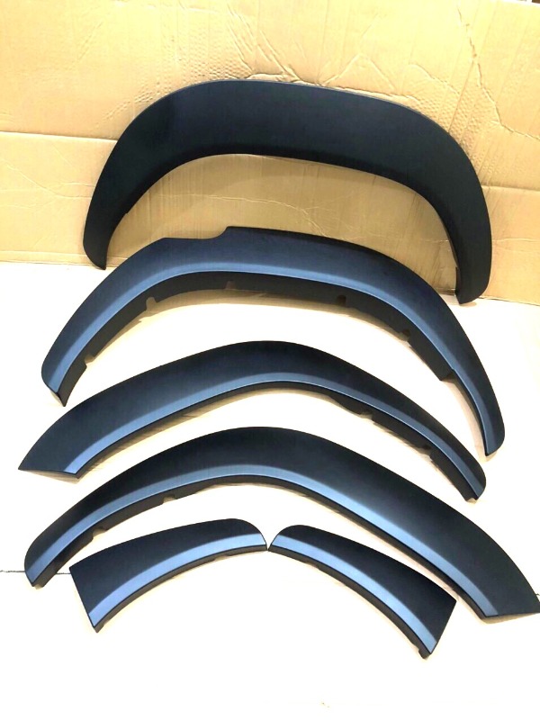 Cua lốp Ford Ranger