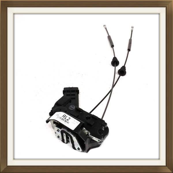 Cơ cấu khóa cửa sau trái xe Kia Carens Mã 814101D010