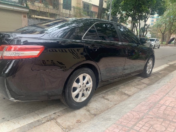 Toyota Camry AT 2010