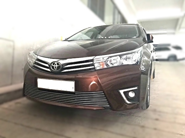 Toyota Altis 2015