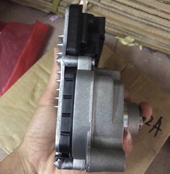 Hộp điều khiển, mô tơ cài cầu BMW 4 Series 2010-2020