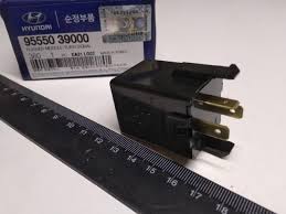 Rơ le xin nhan Hyundai 9555039000