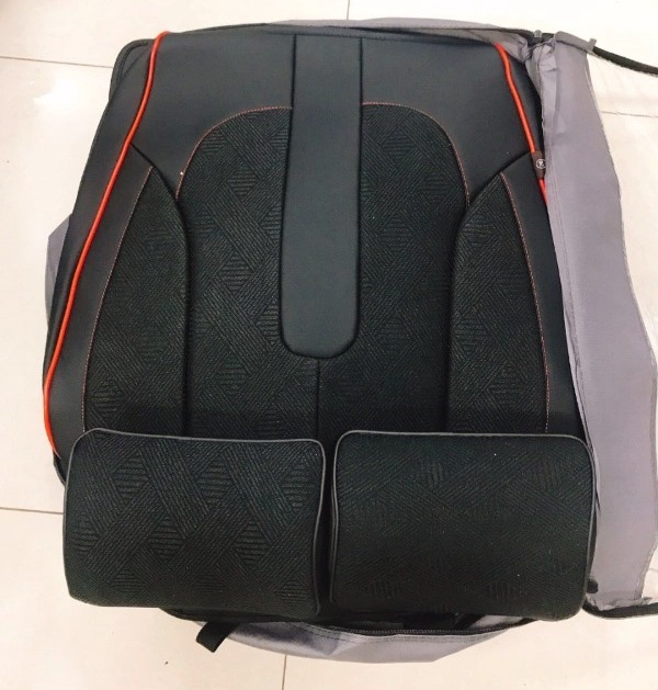 Lót ghế xe ô tô