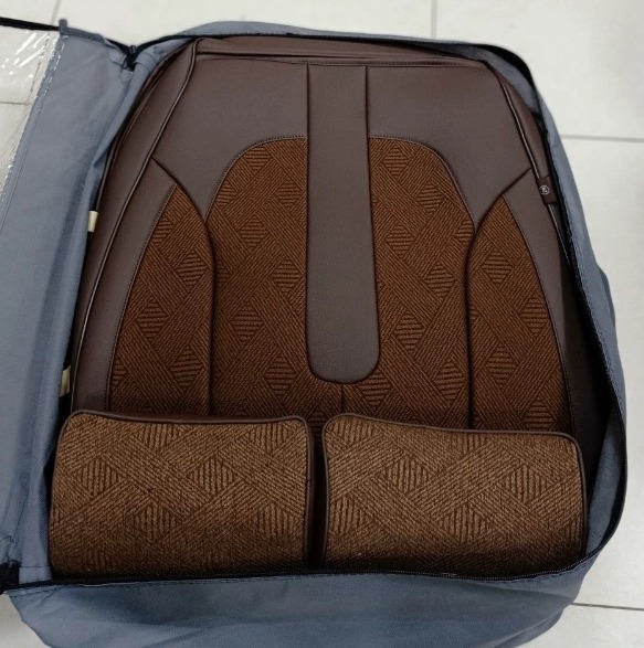 Lót ghế xe ô tô