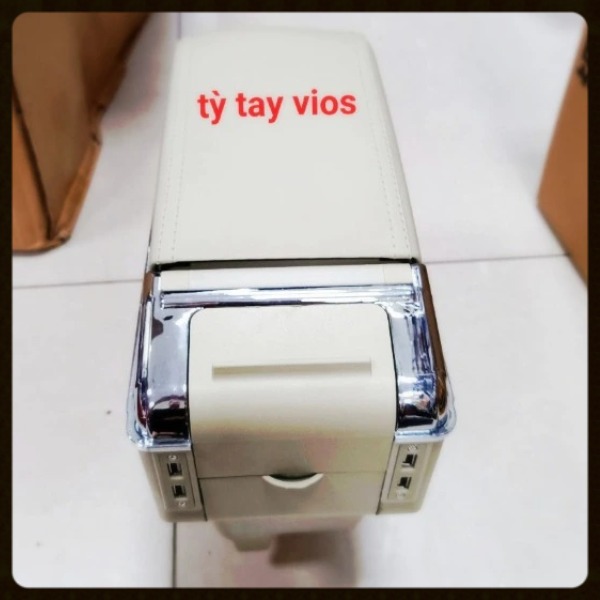 Hộp tỳ tay Toyota Vios màu kem