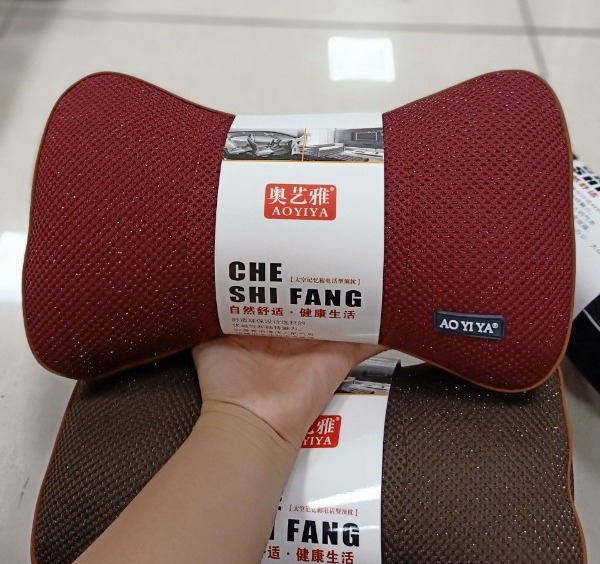 Gối tựa đầu ô tô mẫu mã đẹp