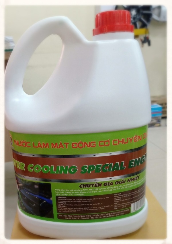 Nước làm mát động cơ ô tô
