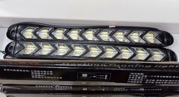 Đèn led trang trí đèn xe