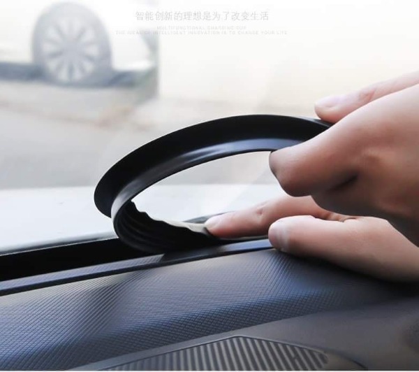 Gioăng làm kín khe Taplo và kính chắn gió