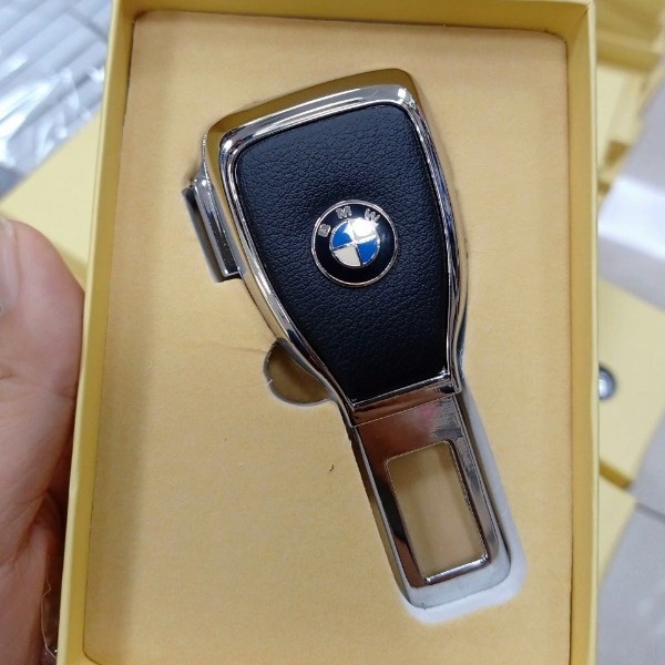 Gài dây đai an toàn ô tô theo hãng xe