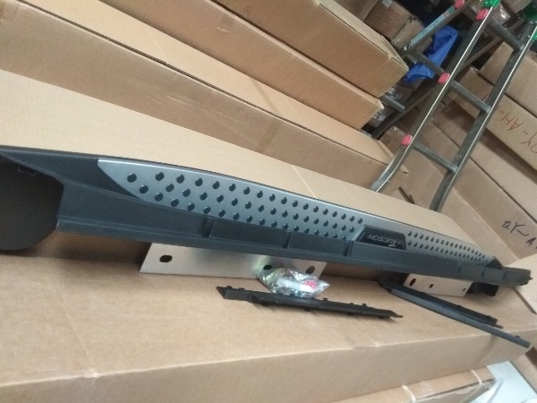 Bậc lên xuống xe Vinfast Lux Sa