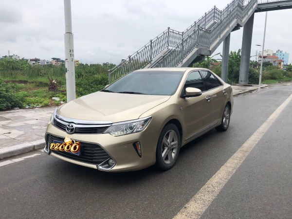 Toyota Camry 2.5 Q 2016