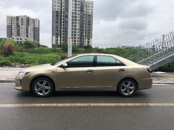 Toyota Camry 2.5 Q 2016