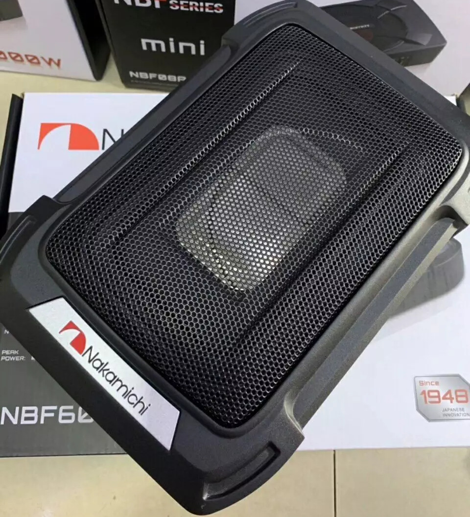 Loa sub gầm Nakamichi 80A