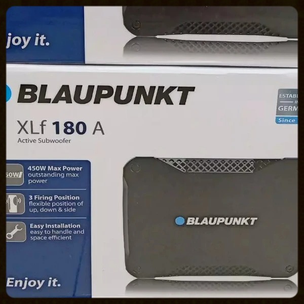 Loa sub gầm ghế BLAUPUNKT XLF 180A