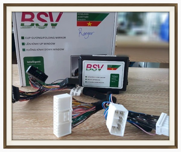 Gập gương lên kính tự động Ford Ranger