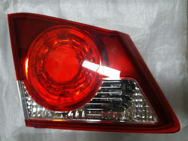 Đèn hậu trong bên lái Honda Civic