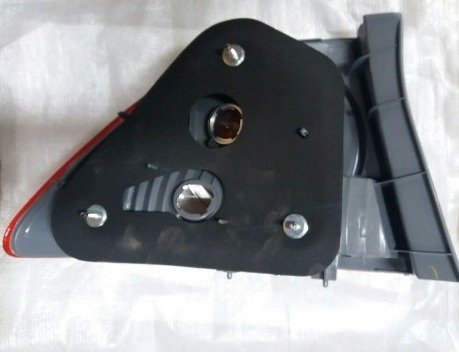 Đèn hậu ngoài bên phụ Honda Civic 2007