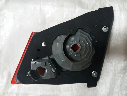 Đèn hậu trong bên lái Honda Civic