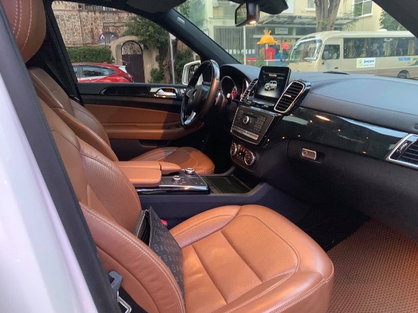 Mercedes GLS400 2016