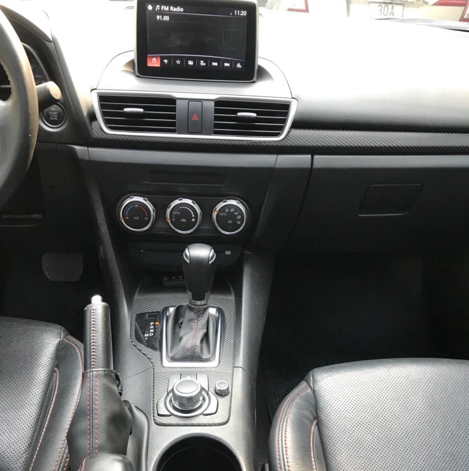 Mazda 3 AT 2016