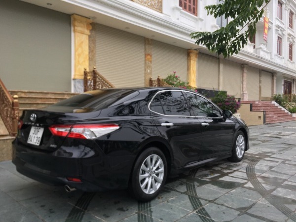 Toyota Camry 2.0 G 2019
