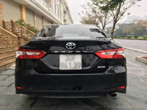 Toyota Camry 2.0 G 2019