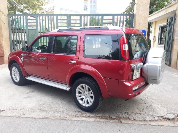 Ford Everest 2.5 MT 2014
