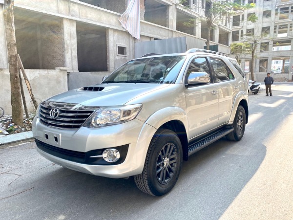 Toyota Fortuner G 2016 số sàn MT