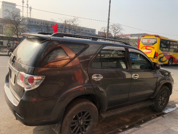 Toyota Fortuner AT 2013